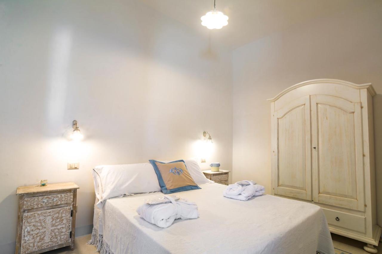 Trullitria Rooms Alberobello Bagian luar foto